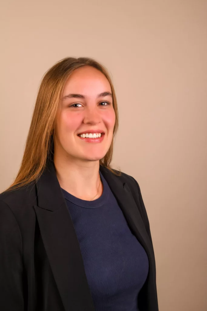 Anne Bender, KI-Beraterin
